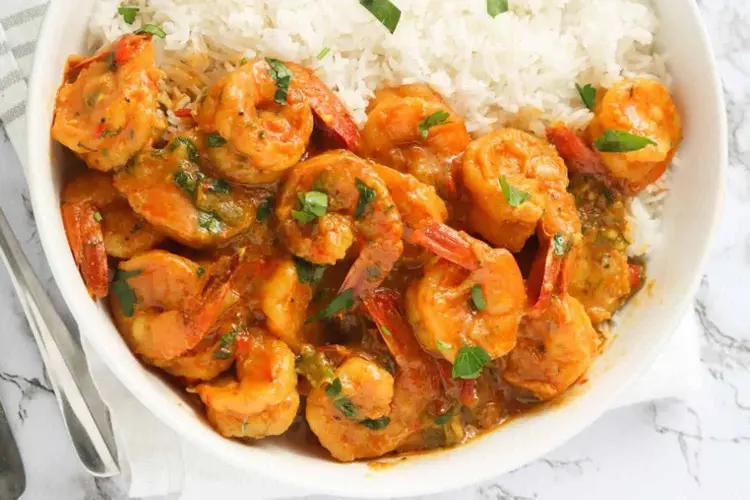 A bold healthy curry recipe, with fresh shrimp cooked in a vibrant Jamaican spice mix and coconut milk.