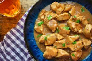 Sweet, tangy, and uniquely Scottish—Slow Cooker Irn-Bru Chicken is a fun and flavourful high-protein chicken recipe! Perfect for high-protein recipes, meal prep, and a tasty twist on a classic dish.