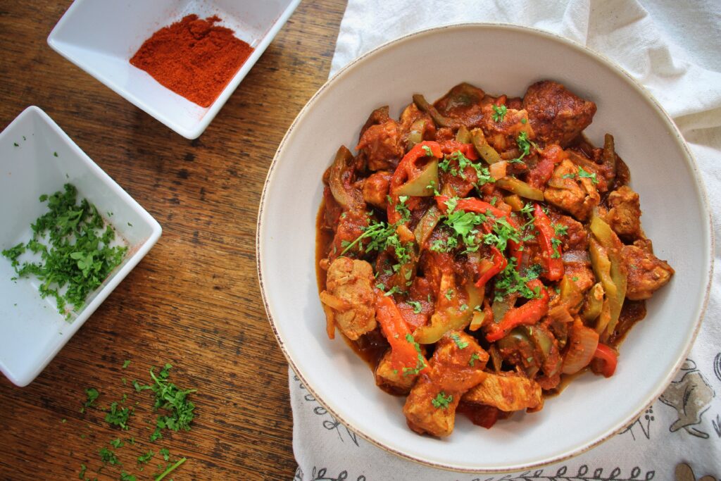 Healthy Hungarian Pork Goulash Recipe Only 292 Calories!