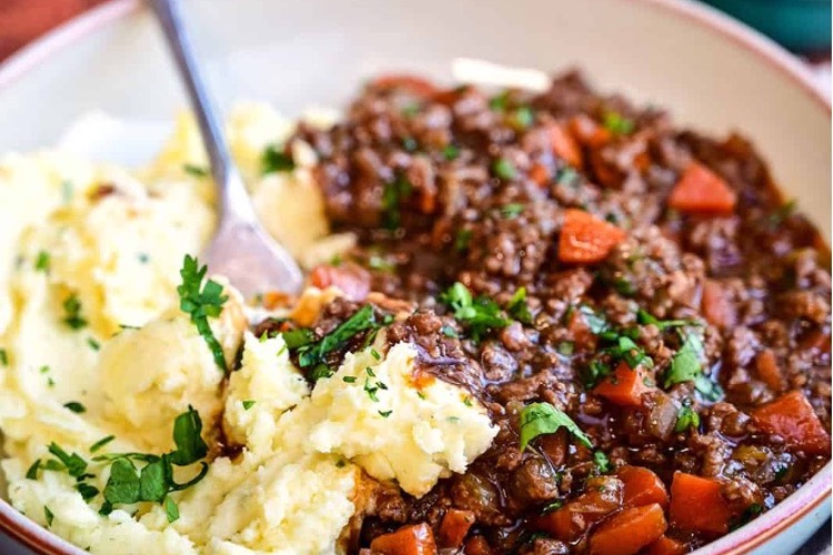 17 Slow Cooker Mince Recipes You Must Try Today